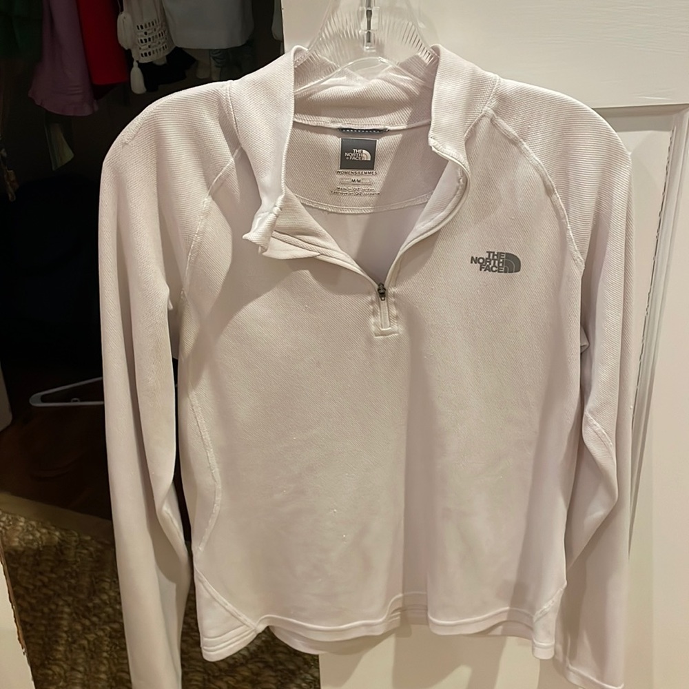 The North Face Lightweight Pullover